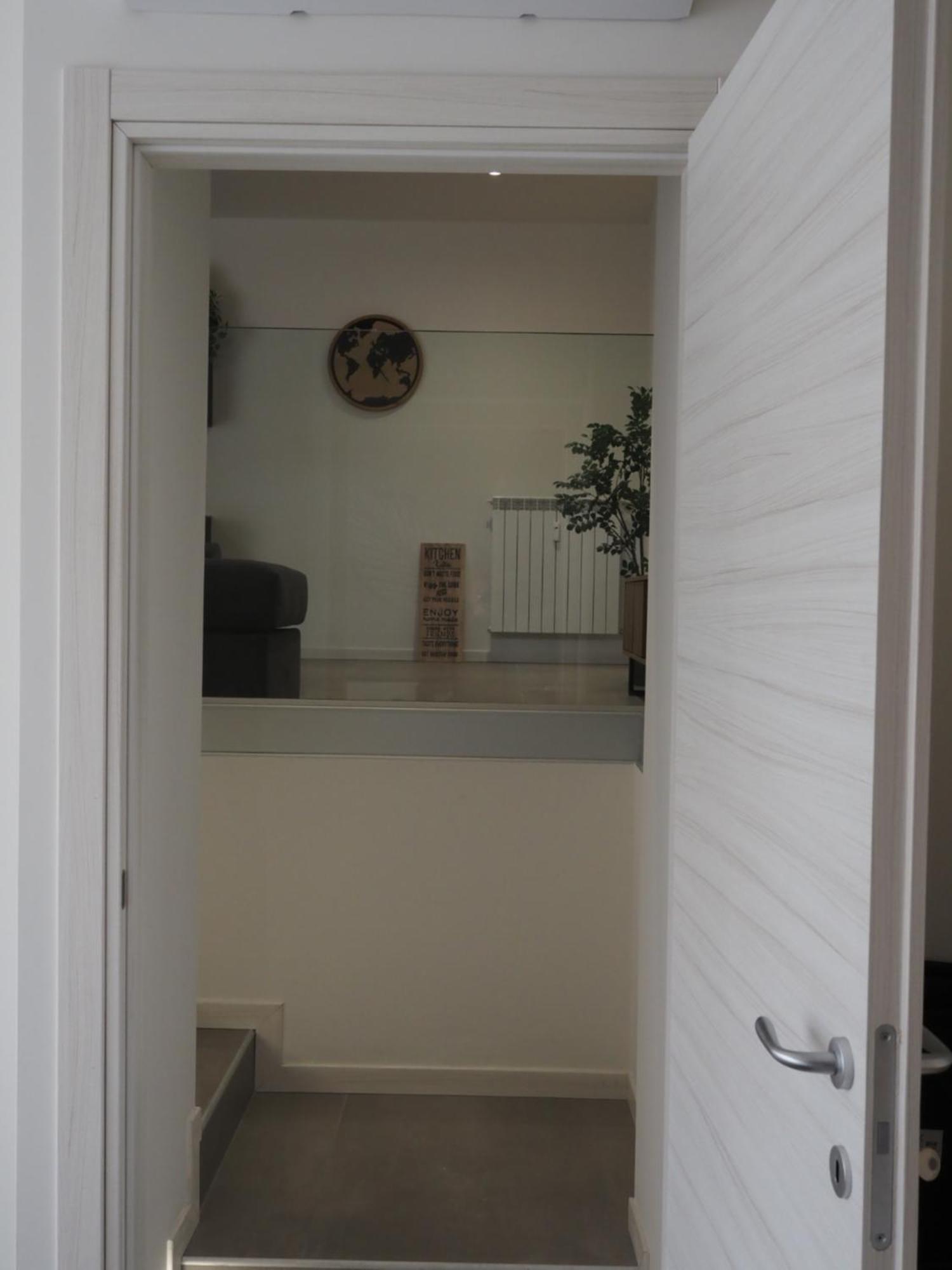 Ihost Luxury - Neg Roli 8 Leilighet Milano Eksteriør bilde